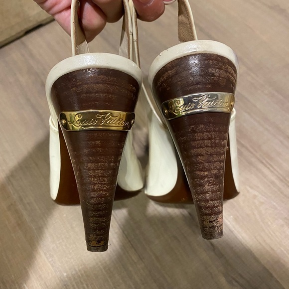 Louis vittion heels - Picture 2 of 4